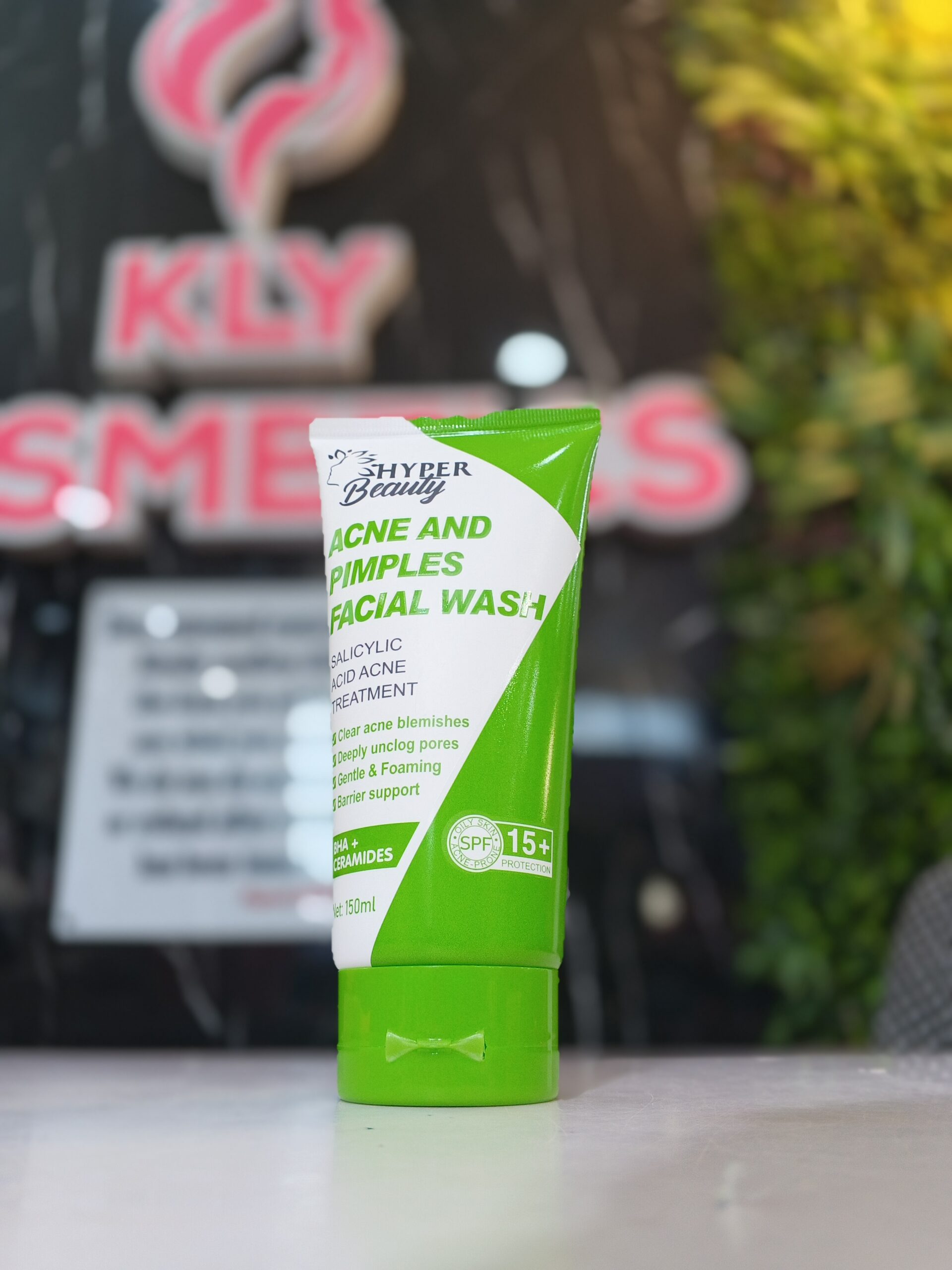 HYPER BEAUTY ACNE AND PIMPLES FACIAL WASH BHA+ CERAMIDES 150ML