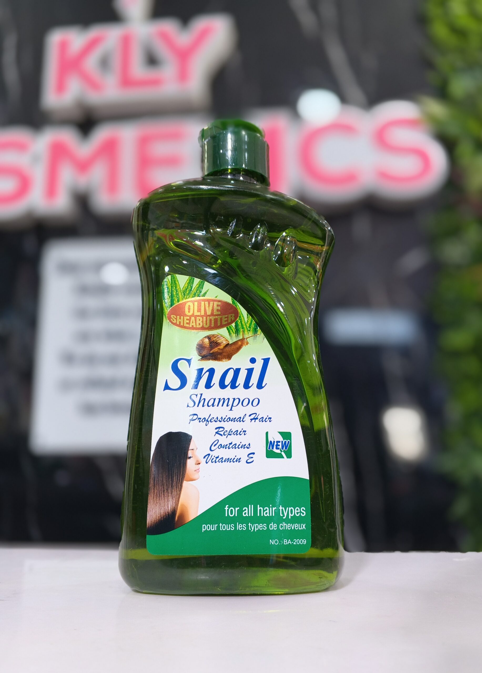 OLIVE SHEABUTTER SNAIL SHAMPOO 500ML